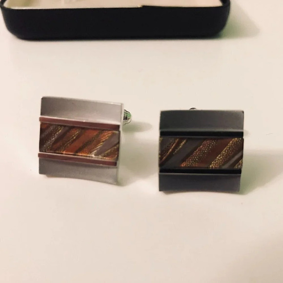 Vintage  Cuff Links Tie Clip and Lapel Pin and Chain - Picture 9 of 16